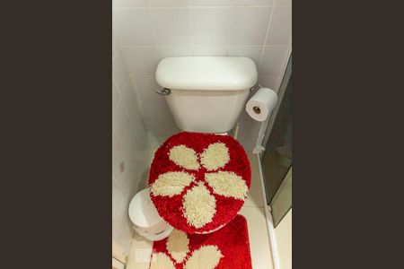 Apartamento à venda com 55m², 2 quartos e 1 vaga Apartamento à venda com 55m², 2 quartos e 1 vagaBanheiro