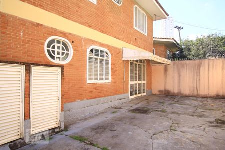 Casa à venda com 900m², 7 quartos e 8 vagasFachada