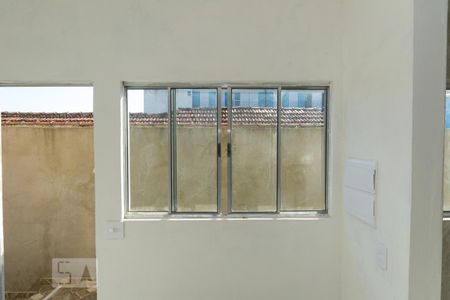 Janela da sala de casa para alugar com 2 quartos, 60m² em Americanópolis, São Paulo