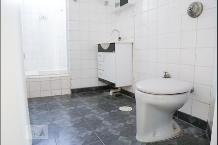 Apartamento à venda com 76m², 3 quartos e 1 vagaBanheiro 1