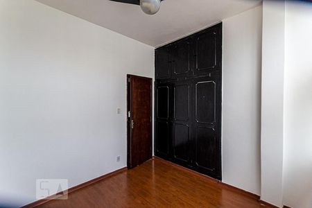 Quarto 1 de apartamento para alugar com 2 quartos, 75m² em Santa Rosa, Niterói