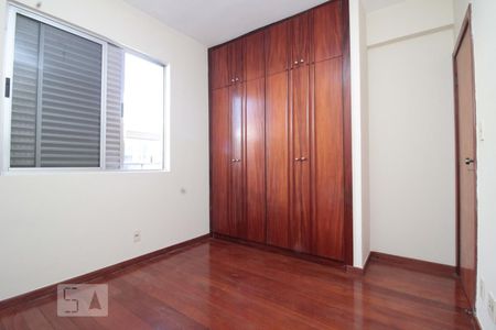 Apartamento para alugar com 3 quartos, 191m² em Buritis, Belo Horizonte