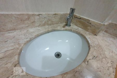 Apartamento à venda com 28m², 1 quarto e sem vaga Apartamento à venda com 28m², 1 quarto e sem vagaBanheiro