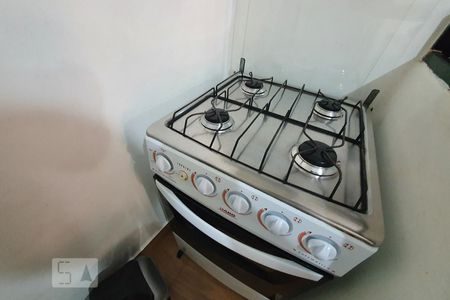 Cozinha de apartamento à venda com 1 quarto, 28m² em Copacabana, Rio de Janeiro
