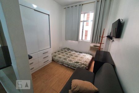 Sala de apartamento à venda com 1 quarto, 28m² em Copacabana, Rio de Janeiro