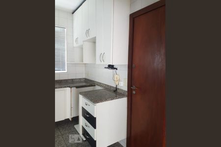Apartamento para alugar com 3 quartos, 110m² em Buritis, Belo Horizonte