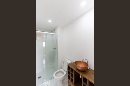 Apartamento à venda com 70m², 2 quartos e 2 vagas Apartamento à venda com 70m², 2 quartos e 2 vagasBanheiro