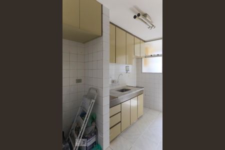 Apartamento à venda com 50m², 2 quartos e 1 vagaCozinha - Armários