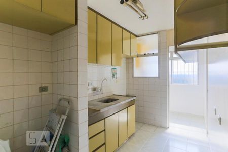 Apartamento à venda com 50m², 2 quartos e 1 vagaCozinha - Armários