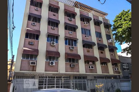 Apartamento à venda com 100m², 3 quartos e sem vagaFachada