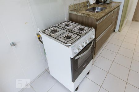 Apartamento para alugar com 92m², 3 quartos e 1 vaga Apartamento para alugar com 92m², 3 quartos e 1 vagaCozinha e Área de Serviço