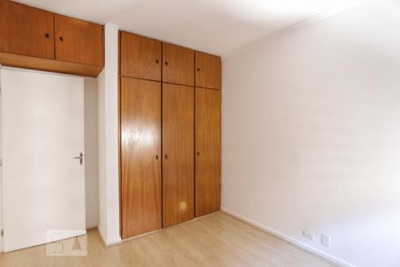 Apartamento à venda com 39m², 1 quarto e 1 vagaQuarto