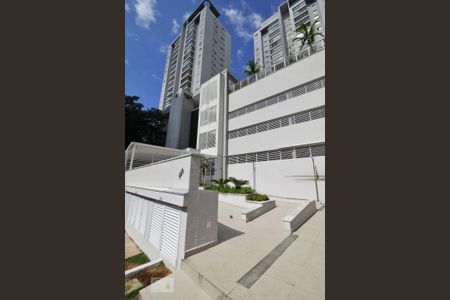Apartamento para alugar com 84m², 2 quartos e 1 vagaFachada