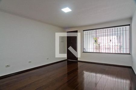 Sala de casa para alugar com 2 quartos, 130m² em Vila São Vicente, São Paulo