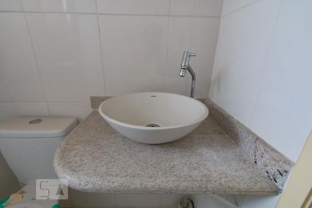 Apartamento para alugar com 46m², 2 quartos e 1 vagaBanheiro