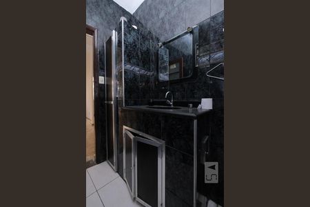 Casa de condomínio à venda com 170m², 3 quartos e sem vagaBanheiro Social 2