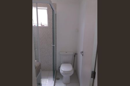 Banheiro de apartamento para alugar com 2 quartos, 49m² em Parque Jambeiro, Campinas