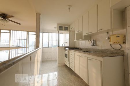 Apartamento para alugar com 52m², 2 quartos e 1 vagaCozinha