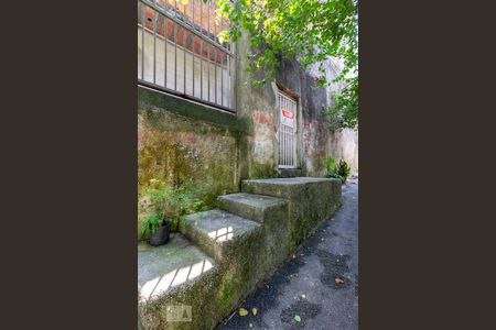 Casa para alugar com 45m², 1 quarto e sem vagaFachada