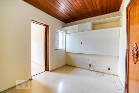 Quarto 2 de casa para alugar com 3 quartos, 70m² em Vila Nilo, São Paulo