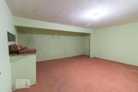 Casa à venda com 150m², 3 quartos e 2 vagasPorão