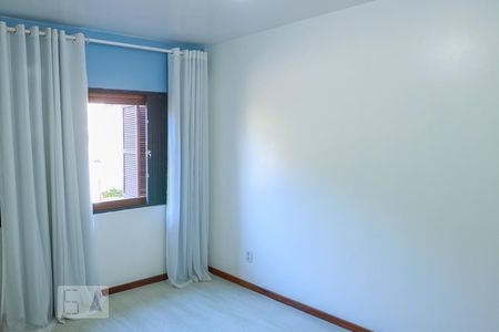 Casa à venda com 450m², 6 quartos e 4 vagasQuarto 2