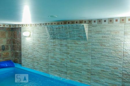 Casa à venda com 450m², 6 quartos e 4 vagasPiscina Térmica