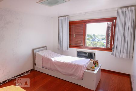 Casa à venda com 450m², 6 quartos e 4 vagasQuarto 3