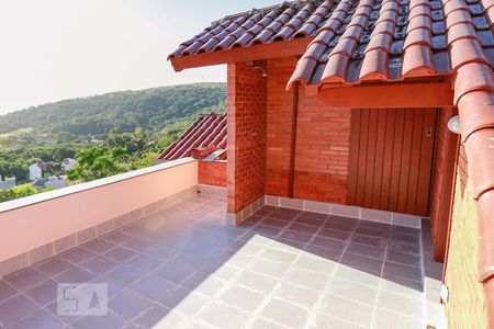 Casa à venda com 450m², 6 quartos e 4 vagasTerraço