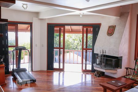 Sala de casa à venda com 6 quartos, 450m² em Vila Nova, Porto Alegre