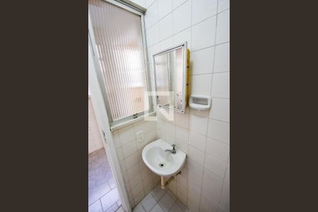 Apartamento à venda com 68m², 2 quartos e 1 vagaBanheiro de Serviço