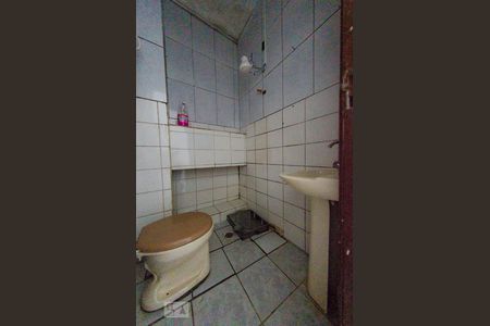 Banheiro de apartamento para alugar com 2 quartos, 70m² em Padre Eustáquio, Belo Horizonte