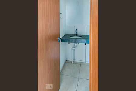 Banheiro 1 de apartamento à venda com 2 quartos, 48m² em Protásio Alves, Porto Alegre