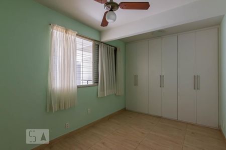 Quarto 3 de apartamento para alugar com 3 quartos, 144m² em Santo Antônio, Belo Horizonte