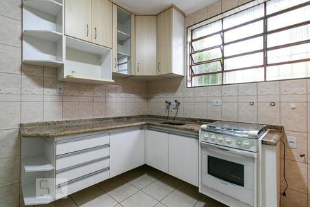 Casa à venda com 130m², 3 quartos e 2 vagasCozinha