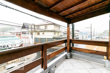 Casa à venda com 130m², 3 quartos e 2 vagasQuarto 1 - Varanda