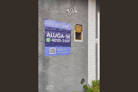 Casa à venda com 130m², 3 quartos e 2 vagasFAchada