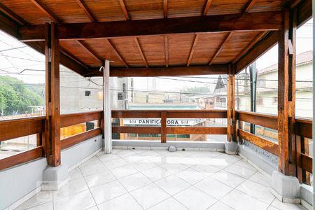 Casa à venda com 130m², 3 quartos e 2 vagasQuarto 1 - Varanda