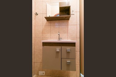 Casa à venda com 130m², 3 quartos e 2 vagasBanheiro de Serviço