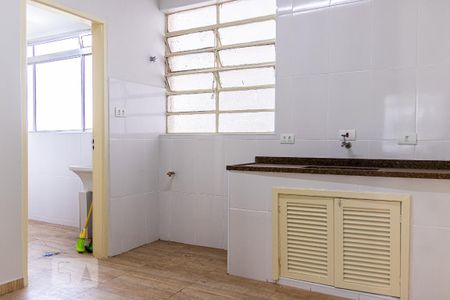 Apartamento para alugar com 74m², 2 quartos e sem vagaCozinha 