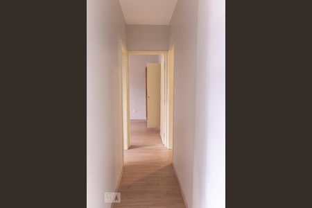Apartamento para alugar com 74m², 2 quartos e sem vagaCorredor