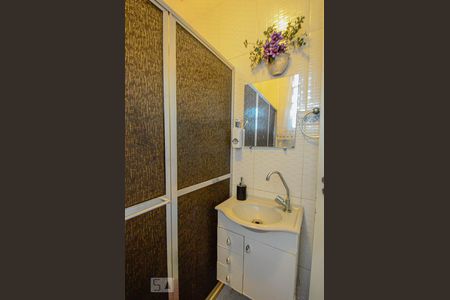 Banheiro de apartamento à venda com 2 quartos, 62m² em São Cristóvão, Rio de Janeiro