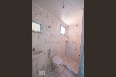 Banheiro de kitnet/studio para alugar com 1 quarto, 35m² em Centro, São Leopoldo