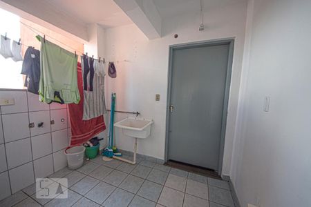 Lavanderia de kitnet/studio para alugar com 1 quarto, 35m² em Centro, São Leopoldo