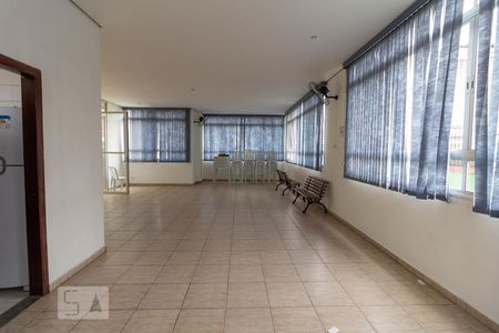 Apartamento à venda com 80m², 2 quartos e 1 vagaSalão de Festa