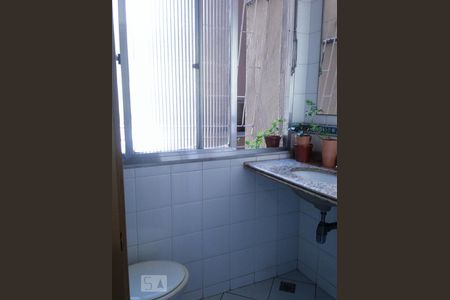 Banheiro de apartamento para alugar com 2 quartos, 75m² em Flamengo, Rio de Janeiro