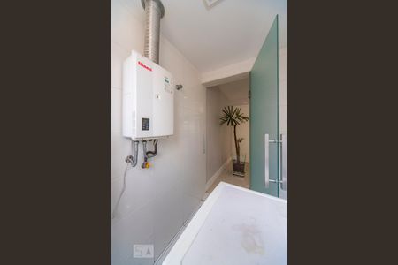 Área de Serviço - Aquecedor  de apartamento para alugar com 3 quartos, 112m² em Campestre, Santo André
