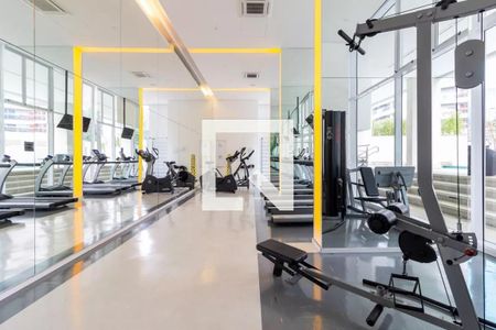 Studio para alugar com 28m², 1 quarto e 1 vaga Studio para alugar com 28m², 1 quarto e 1 vagaÁrea comum - Academia