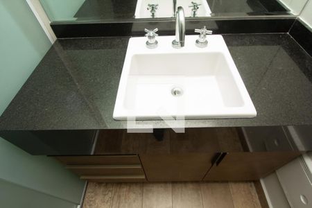 Studio para alugar com 28m², 1 quarto e 1 vaga Studio para alugar com 28m², 1 quarto e 1 vagaBanheiro