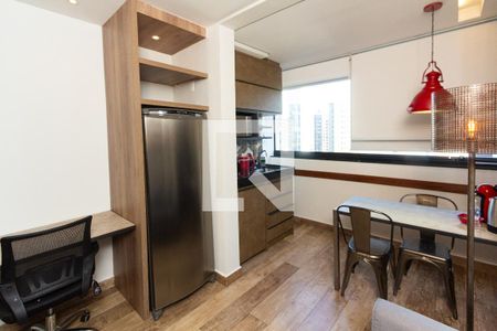 Studio para alugar com 28m², 1 quarto e 1 vaga Studio para alugar com 28m², 1 quarto e 1 vagaStudio